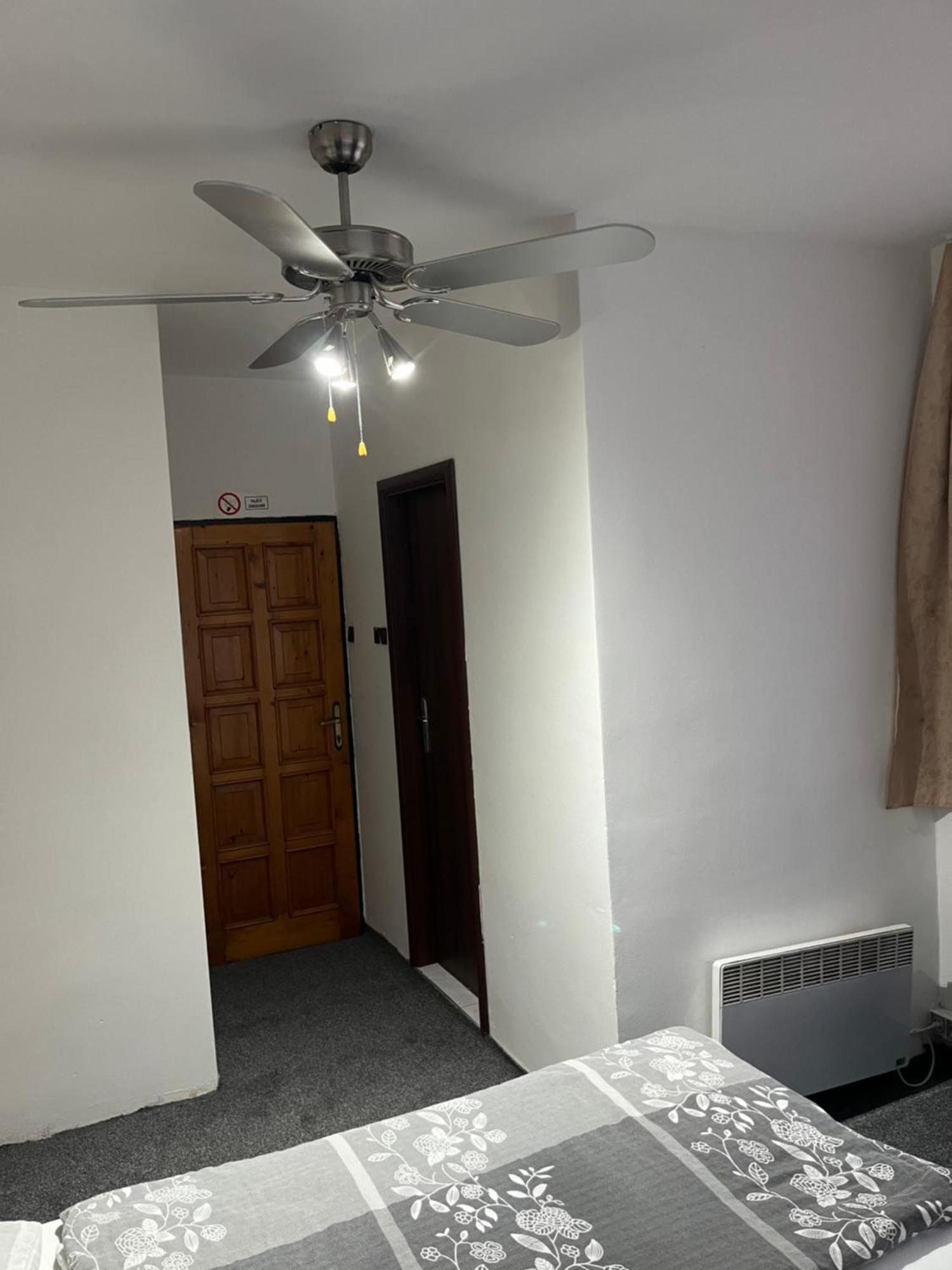Penzion Vilo Bratislava Exteriér fotografie